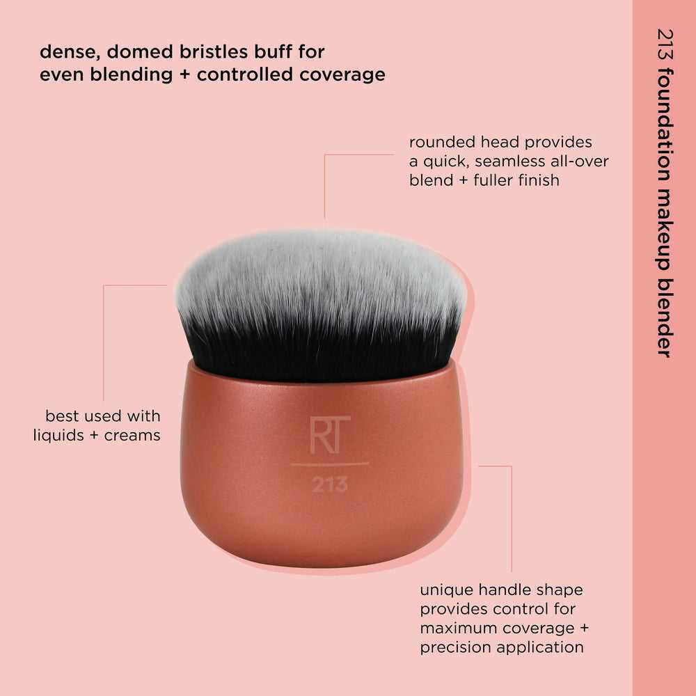 Real Techniques Foundation Kabuki Makeup Blender - THE BEAUTY HEAVEN